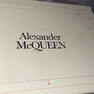 These sneakers was worn once